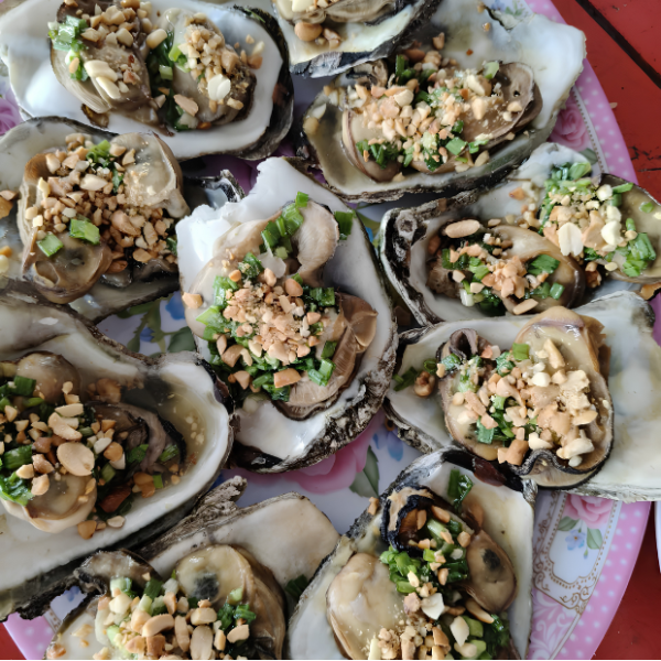 Hàu nướng mỡ hành